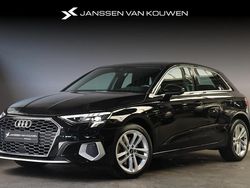 Zwart (metallic) Gebruikt 2020 Audi A3 Sportback Business Hatchback | € 22.800 (Eerlijke prijs)