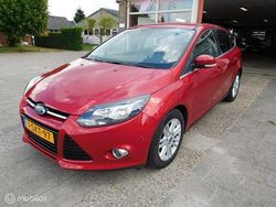 Rood Gebruikt 2013 Ford Focus Titanium Hatchback | € 8.500 (Duur)
