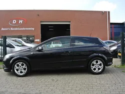 Zwart Gebruikt 2006 Opel Astra GTC Cosmo Hatchback | € 1.399 (Goede deal)