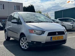 Grijs Gebruikt 2009 Mitsubishi Colt Edition Hatchback | € 5.750 (Iets duurder)