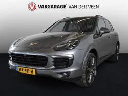 Grijs Gebruikt 2015 Porsche Cayenne SUV | € 26.945 (Eerlijke prijs)