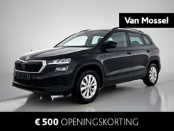 Zwart Gebruikt 2022 Skoda Karoq Ambition SUV | € 26.444 (Iets duurder)
