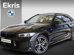 Zwart Gebruikt 2024 BMW 330e M Sport Stationwagen | € 49.900 (Goede deal)