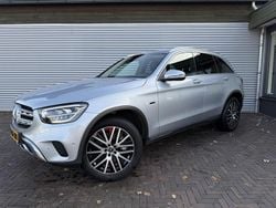 Grijs Gebruikt 2021 Mercedes GLC300 Premium SUV | € 39.985 (Goede deal)