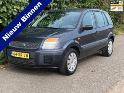 Grijs Gebruikt 2006 Ford Fusion MPV | € 1.490 (Eerlijke prijs)