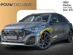 Grijs, metallic lak Nieuw 2025 Audi Q8 Competition SUV | € 119.900