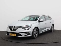 Grijs Gebruikt 2022 Renault Megane E-Tech Intens Stationwagen | € 19.950