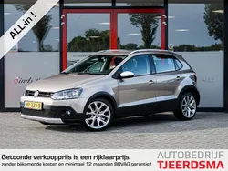 Geel Gebruikt 2015 VW Polo Cross Hatchback | € 16.450 (Duur)