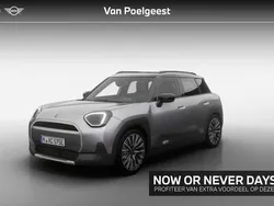 Melting silver iii (c6b) Nieuw 2025 Mini Aceman Favoured SUV | € 41.490 (Super prijs)