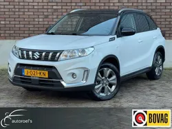Wit, metallic lak Gebruikt 2020 Suzuki Vitara SUV | € 16.995 (Eerlijke prijs)