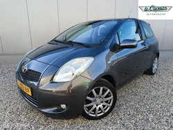Grijs Gebruikt 2008 Toyota Yaris Executive Hatchback | € 4.750 (Eerlijke prijs)