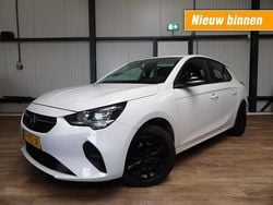 Wit, andere lak Gebruikt 2020 Opel Corsa Edition Hatchback | € 8.490 (Eerlijke prijs)