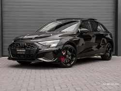 Zwart Gebruikt 2023 Audi A3 Sportback S-Line Hatchback | € 43.990 (Duur)