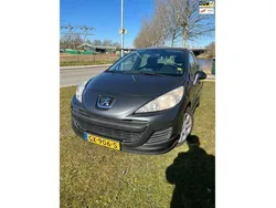 Grijs Gebruikt 2011 Peugeot 207 Hatchback | € 2.500 (Goede deal)
