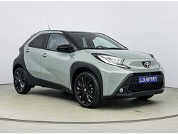 Groen Nieuw 2025 Toyota Aygo X Premium SUV | € 26.994