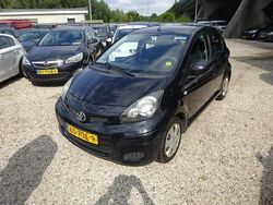 Zwart Gebruikt 2011 Toyota Aygo Comfort Hatchback | € 2.995 (Eerlijke prijs)