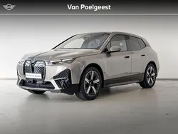 Oxidgrau metallic (c4a) (licht bruin metallic) Gebruikt 2024 BMW iX Comfort Edition SUV | € 63.995 (Duur)