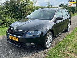 Zwart Gebruikt 2013 Skoda Octavia Business Line Stationwagen | € 4.999 (Eerlijke prijs)