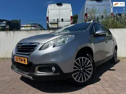 Grijs, metallic lak Gebruikt 2015 Peugeot 2008 Active SUV | € 4.999 (Goede deal)