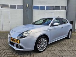 Wit Gebruikt 2014 Alfa Romeo Giulietta Exclusive Hatchback | € 6.450 (Iets duurder)