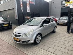 Grijs Gebruikt 2009 Opel Corsa Enjoy Hatchback | € 1.499 (Super prijs)