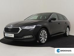 Zwart Gebruikt 2021 Skoda Octavia Stationwagen | € 24.895 (Iets duurder)