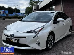 Wit Gebruikt 2017 Toyota Prius Business Edition Hatchback | € 15.490 (Goede deal)