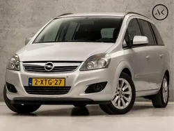 Grijs Gebruikt 2014 Opel Zafira Sport MPV | € 7.445