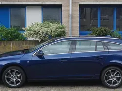 Blauw Gebruikt 2014 Volvo V60 Ocean Race Stationwagen | € 8.950 (Eerlijke prijs)
