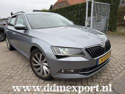 Grijs Gebruikt 2016 Skoda Superb Business Line Stationwagen | € 8.900 (Duur)