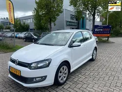 Wit Gebruikt 2011 VW Polo Comfortline Hatchback | € 3.950 (Goede deal)