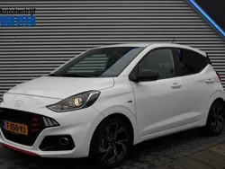 Wit, metallic lak Gebruikt 2023 Hyundai i10 N Line Hatchback | € 19.445 (Eerlijke prijs)