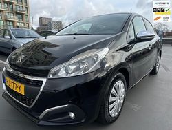 Zwart Gebruikt 2015 Peugeot 208 Hatchback | € 4.950 (Goede deal)