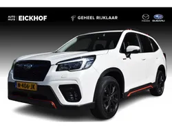 Wit, metallic lak Gebruikt 2021 Subaru Forester Sport SUV | € 39.950 (Eerlijke prijs)