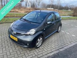 Grijs Gebruikt 2008 Toyota Aygo Sport Hatchback | € 4.299 (Eerlijke prijs)