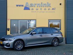 Grijs Gebruikt 2022 BMW 330e M Sport Stationwagen | € 34.999 (Eerlijke prijs)