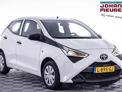 Wit Gebruikt 2021 Toyota Aygo Hatchback | € 11.490 (Eerlijke prijs)
