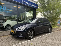 Blauw, metallic lak Gebruikt 2017 Mazda 2 Hatchback | € 12.750 (Eerlijke prijs)