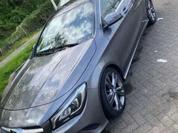 Grijs Gebruikt 2017 Mercedes CLA180 Sedan | € 16.999 (Eerlijke prijs)