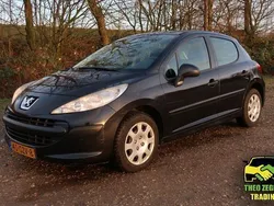 Zwart Gebruikt 2008 Peugeot 207 Hatchback | € 2.477 (Eerlijke prijs)