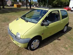 Geel Gebruikt 1999 Renault Twingo Hatchback | € 748 (Eerlijke prijs)