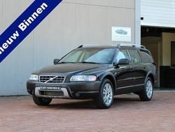 Zwart, metallic lak Gebruikt 2006 Volvo XC70 Summum SUV | € 16.950