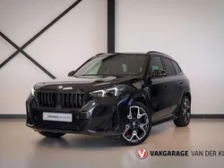 Zwart, metallic lak Gebruikt 2024 BMW X1 M Sport SUV | € 54.950 (Iets duurder)