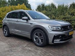 Zilver Gebruikt 2016 VW Tiguan Highline SUV | € 28.000 (Duur)