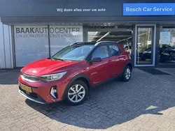 Rood Gebruikt 2021 Kia Stonic SUV | € 17.950 (Eerlijke prijs)