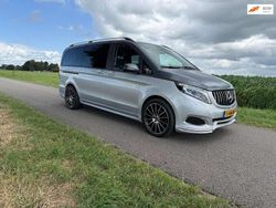 Grijs Gebruikt 2019 Mercedes V220 Avantgarde MPV | € 40.221 (Iets duurder)