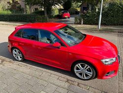 Rood Gebruikt 2017 Audi A3 S-Line Hatchback | € 16.250 (Eerlijke prijs)