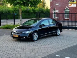 Zwart Gebruikt 2009 Honda Civic Elegance Sedan | € 5.499 (Eerlijke prijs)