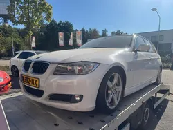 Wit Gebruikt 2011 BMW 318 Luxury Line Stationwagen | € 3.999 (Super prijs)