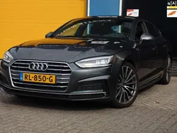 Grijs, metallic lak Gebruikt 2018 Audi A5 S-Line Coupé | € 29.850 (Iets duurder)